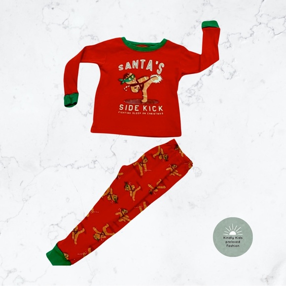 ⭐️2/$20 Carters | size 24m EUC
Fun karate ginger bread man holiday pj set - Picture 1 of 1